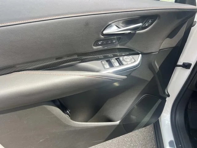 Used 2019 CRYSTAL WHITE TRICOAT Cadillac AWD Sport image 14