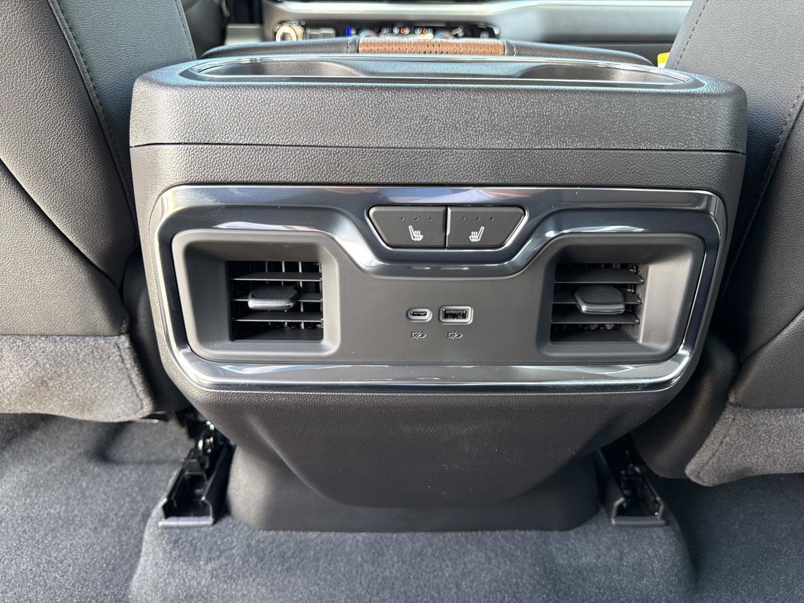 2026 Chevrolet Silverado 1500 High Country - Photo 33