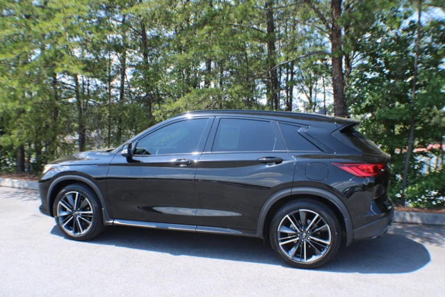 Used 2025 Black Obsidian INFINITI SPORT image 3