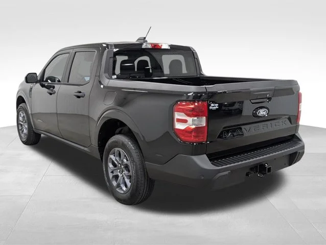 New 2026 Shadow Black Ford XLT image 51