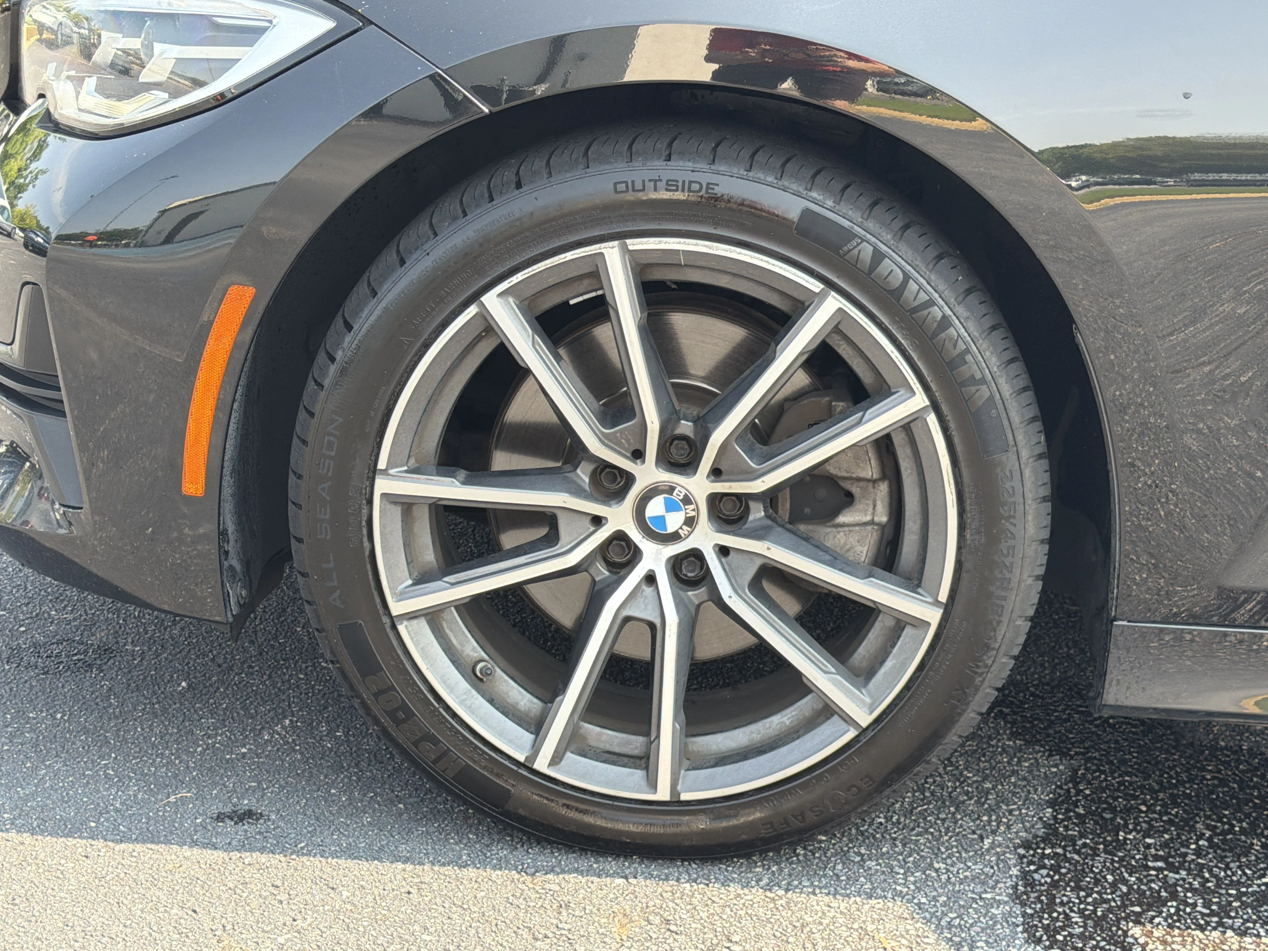 Used 2021 Black Sapphire Metallic BMW 330i image 28