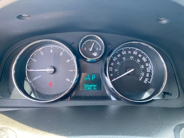 Used 2015 Red Chevrolet LT image 23