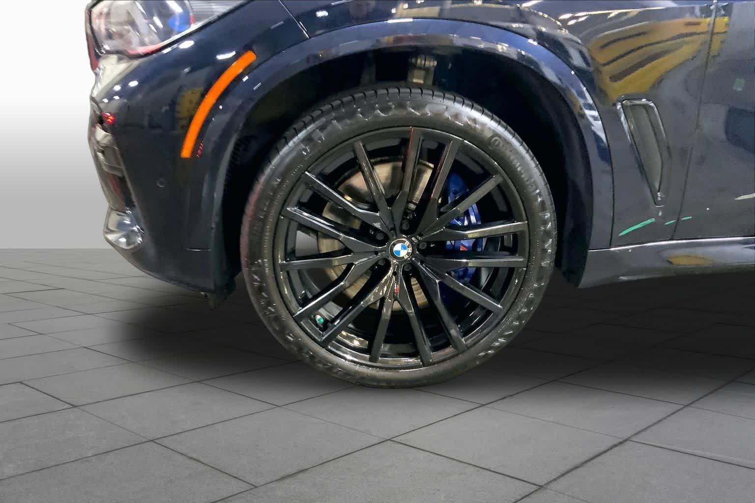 Used 2022 Carbon Black Metallic BMW M50i image 11