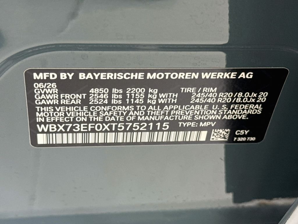 New 2026 Green Metallic BMW xDrive28i image 34