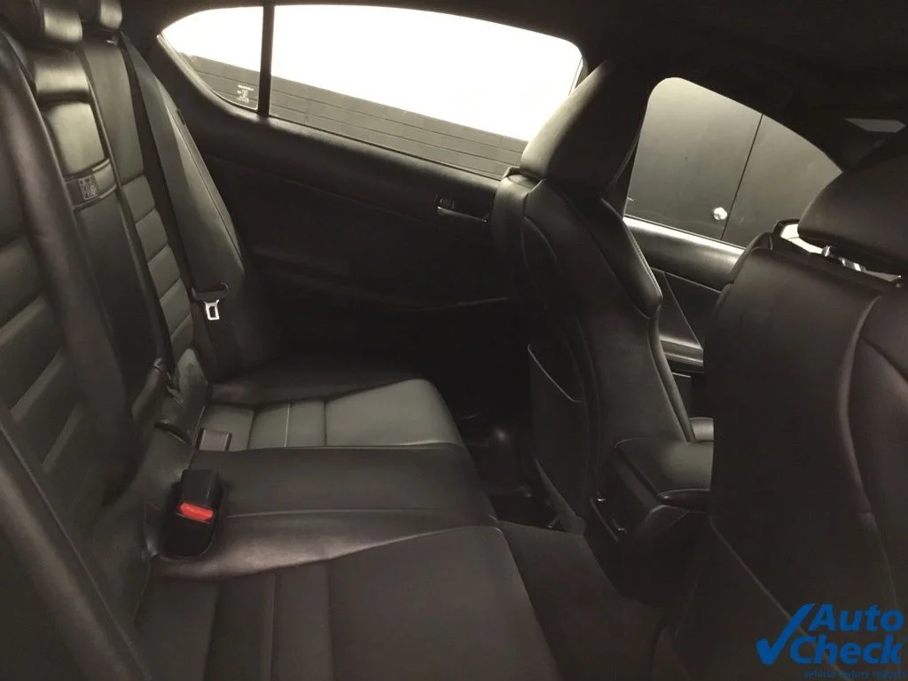 Used 2023 Gray Lexus 500 F SPORT Performance Premium image 30