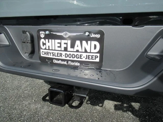 New 2026 Anvil Clear-Coat Exterior Paint Jeep Mojave image 29