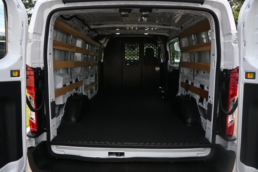 Used 2025 White Ford Base image 25