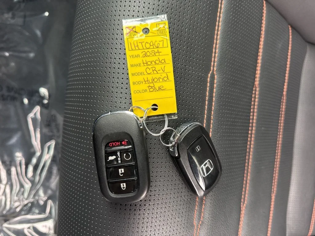 Used 2024 Blue Honda Sport-L image 36