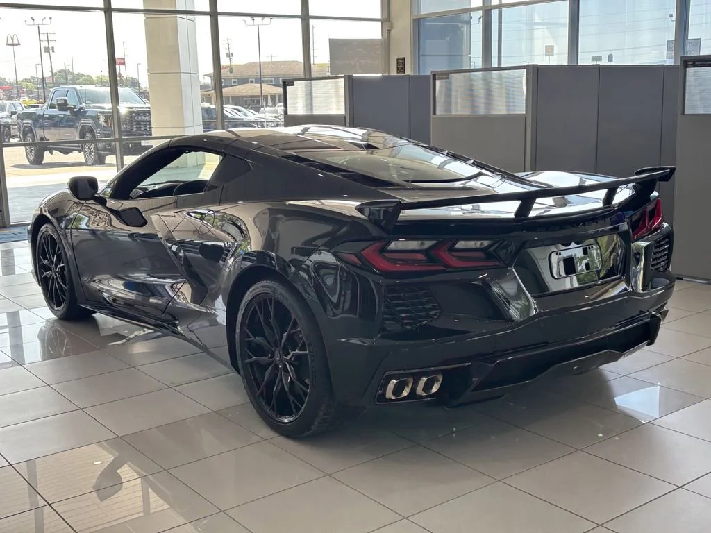 2026 Chevrolet Corvette 2LT - Photo 8