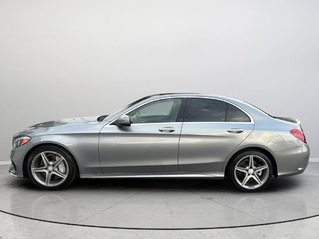 Used 2016 Silver Mercedes-Benz C 300 image 5