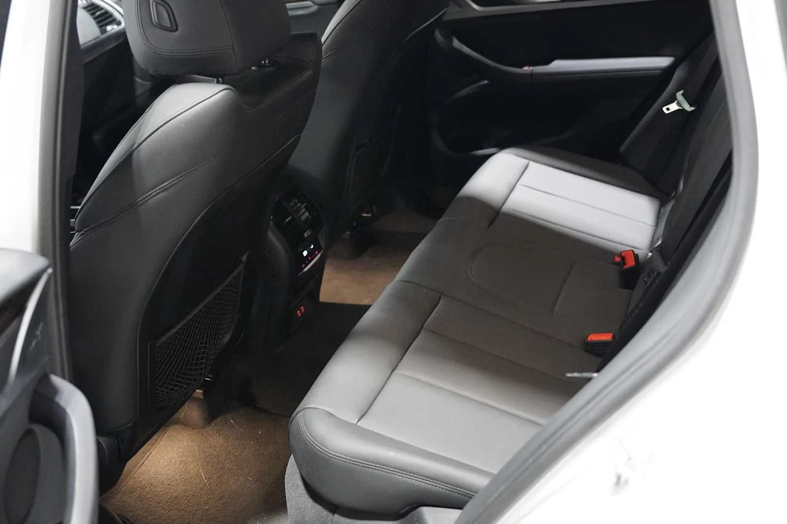 Used 2021 Alpine White BMW xDrive30i image 22