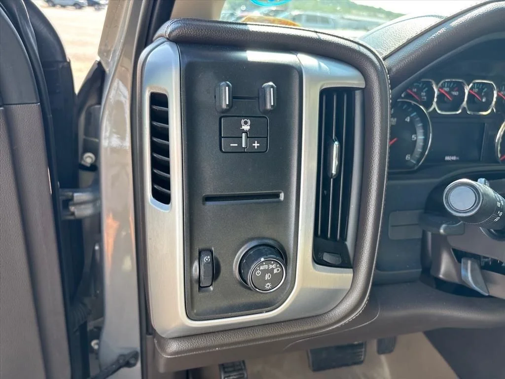 Used 2017 Gray GMC SLT image 19