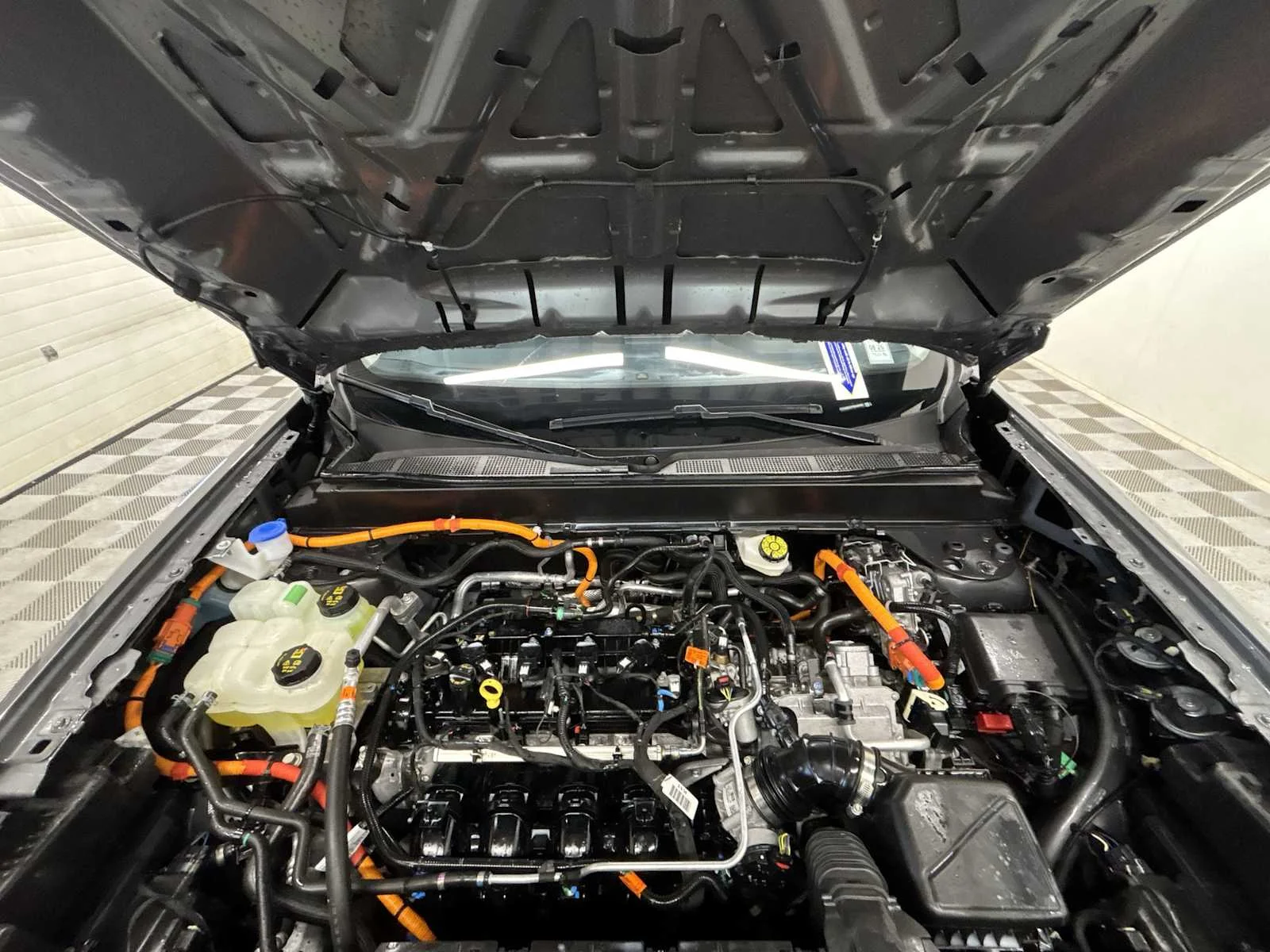 Used 2023 Carbonized Gray Metallic Ford XL image 17