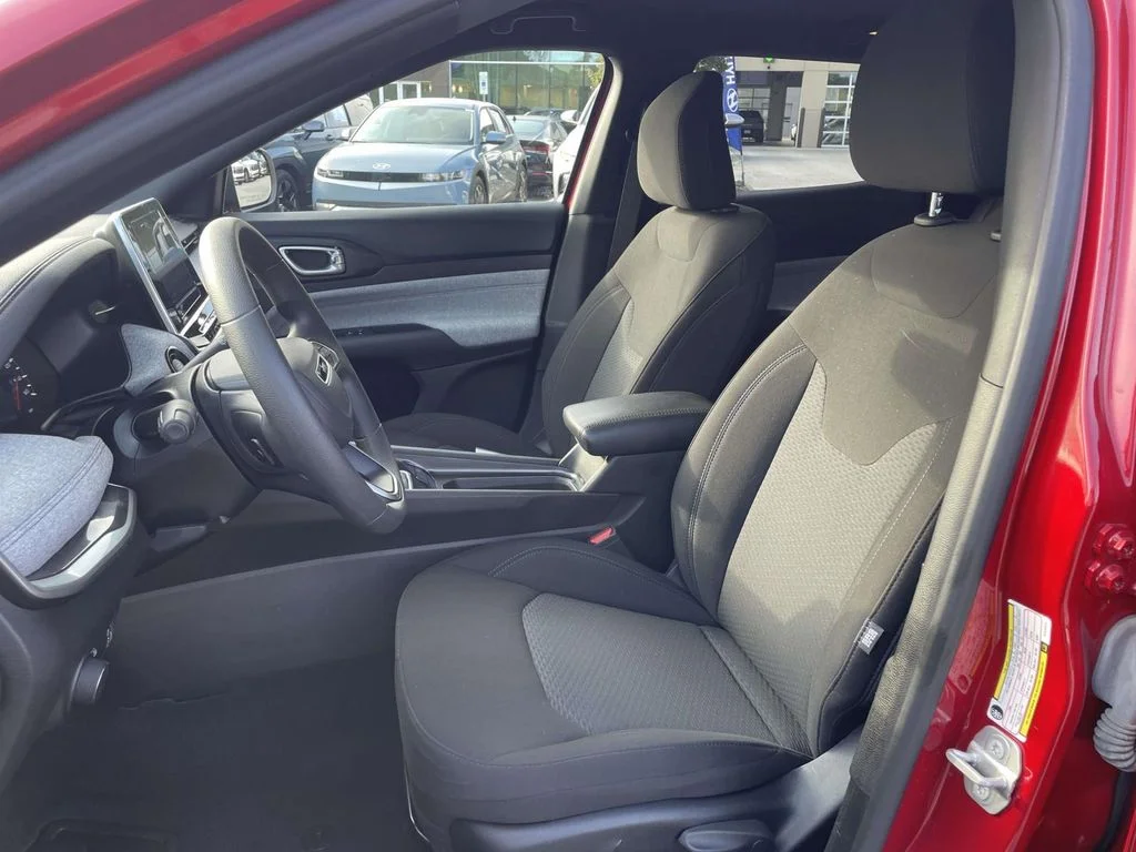 Used 2025 Red Hot Pearlcoat Jeep Sport image 8