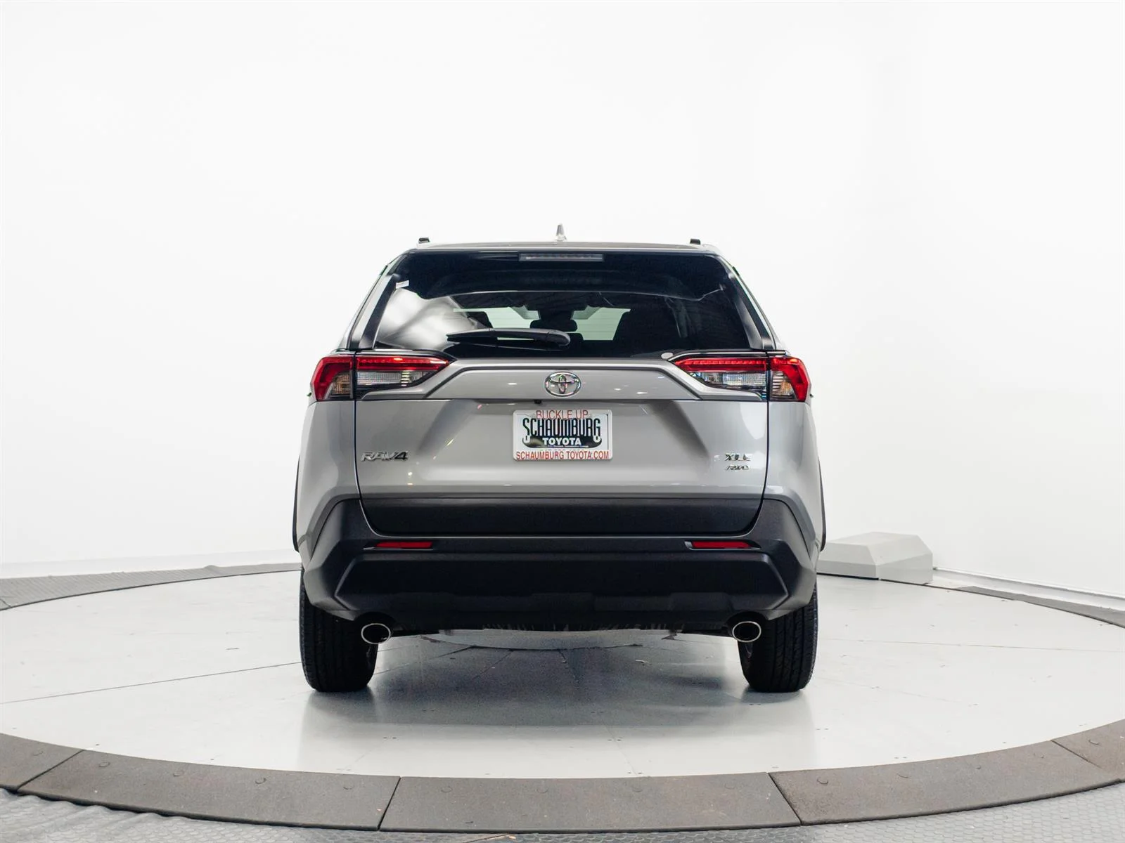 Certified Used 2025 Silver Toyota XLE image 9