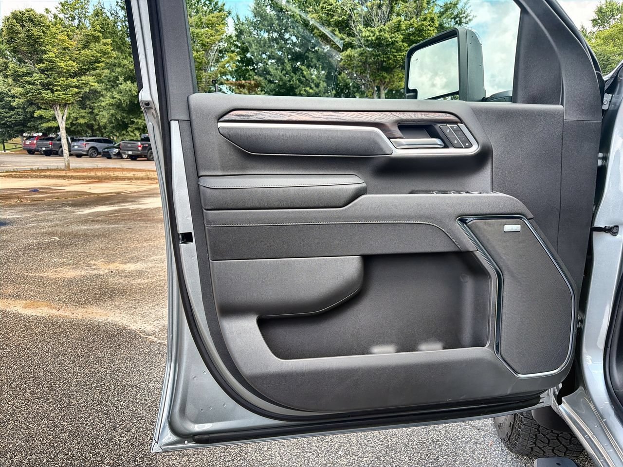 2026 GMC Sierra 2500HD SLT - Photo 18