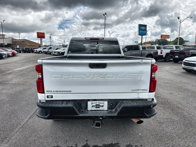 Used 2021 SUMMIT WHITE Chevrolet Custom image 12