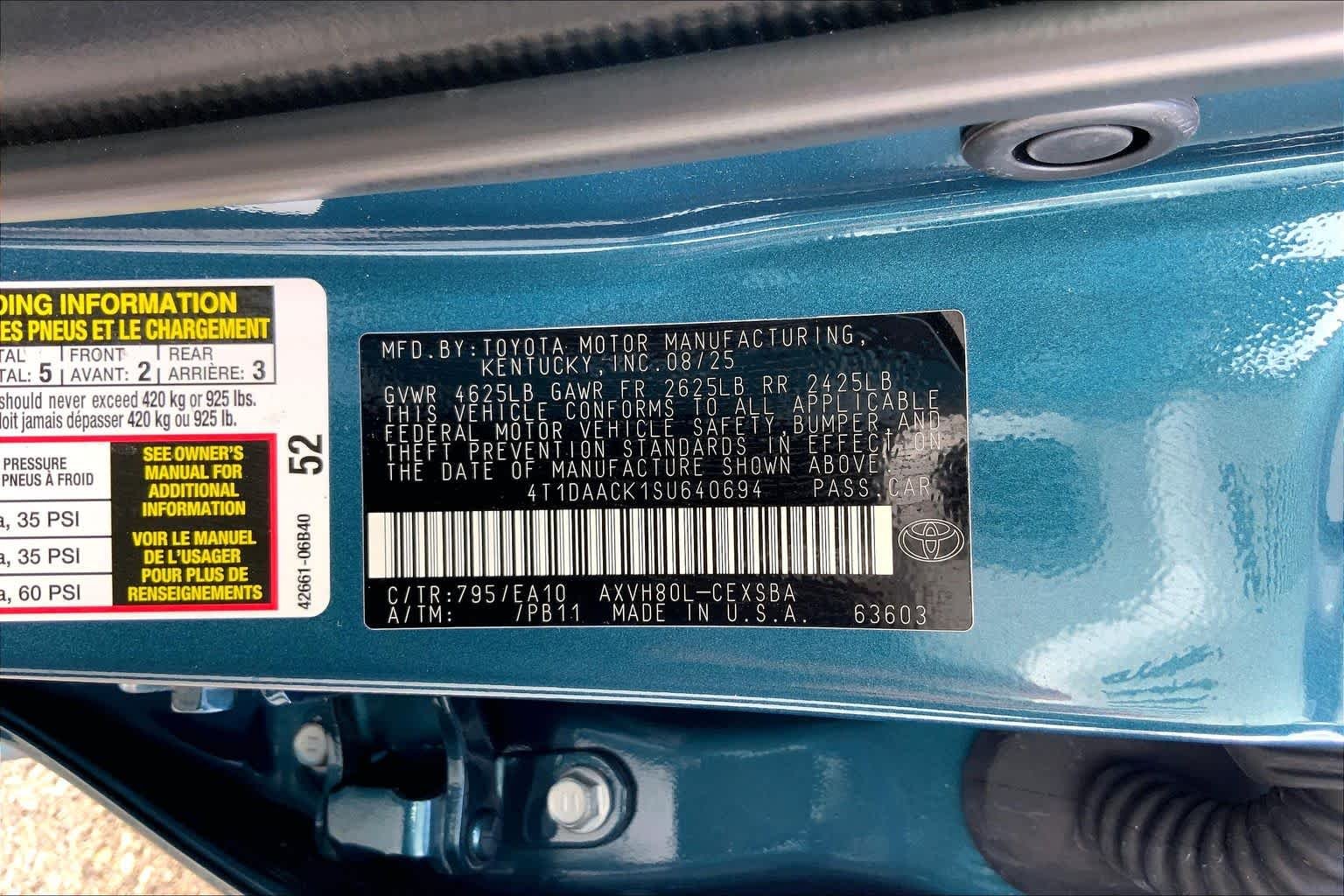 Used 2025 Ocean Gem Toyota SE image 36