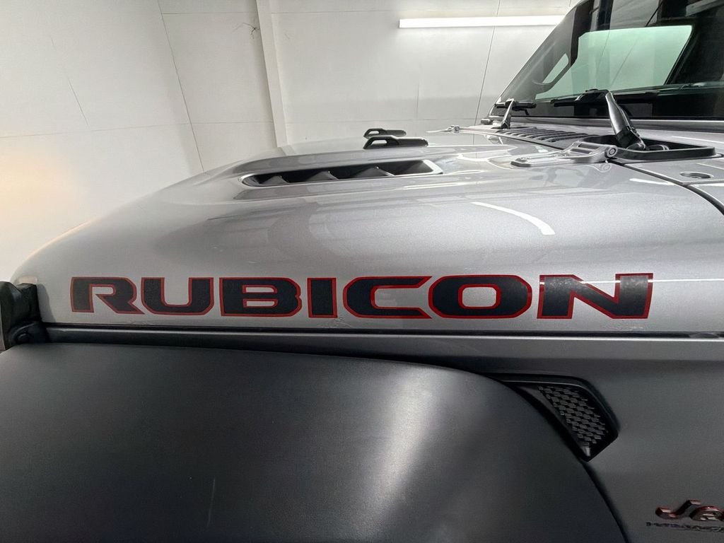 Used 2020 Silver Jeep Rubicon 4x4 image 29