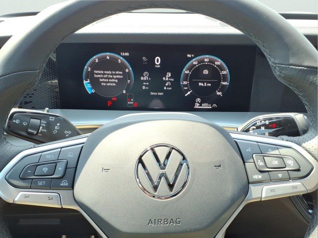 New 2026 Platinum Gray Metallic Volkswagen SE R-Line Black 4Motion image 19