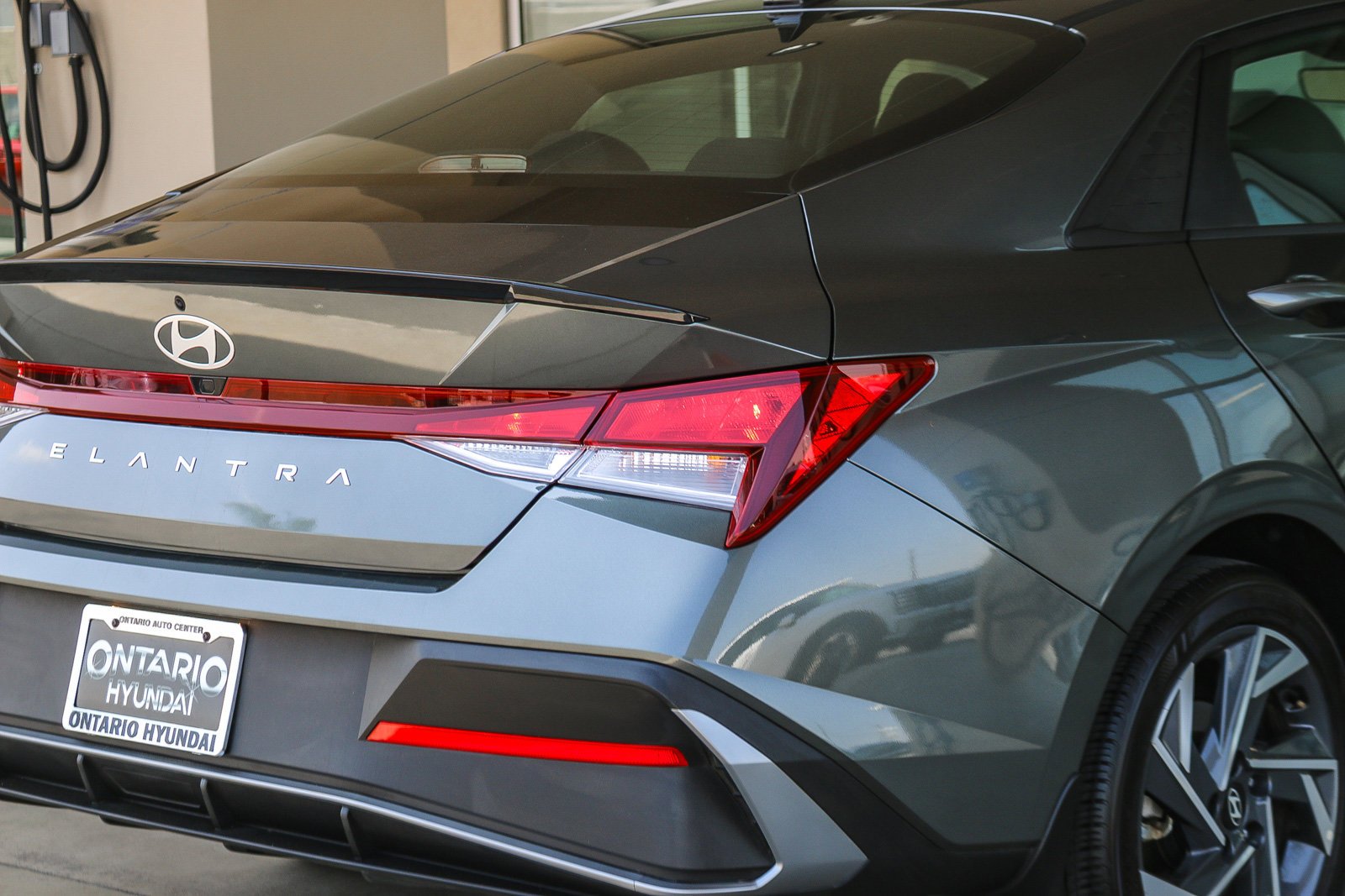 2025 Hyundai Elantra SEL - Photo 10