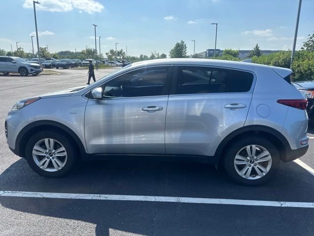 Used 2018 Silver Kia LX image 7
