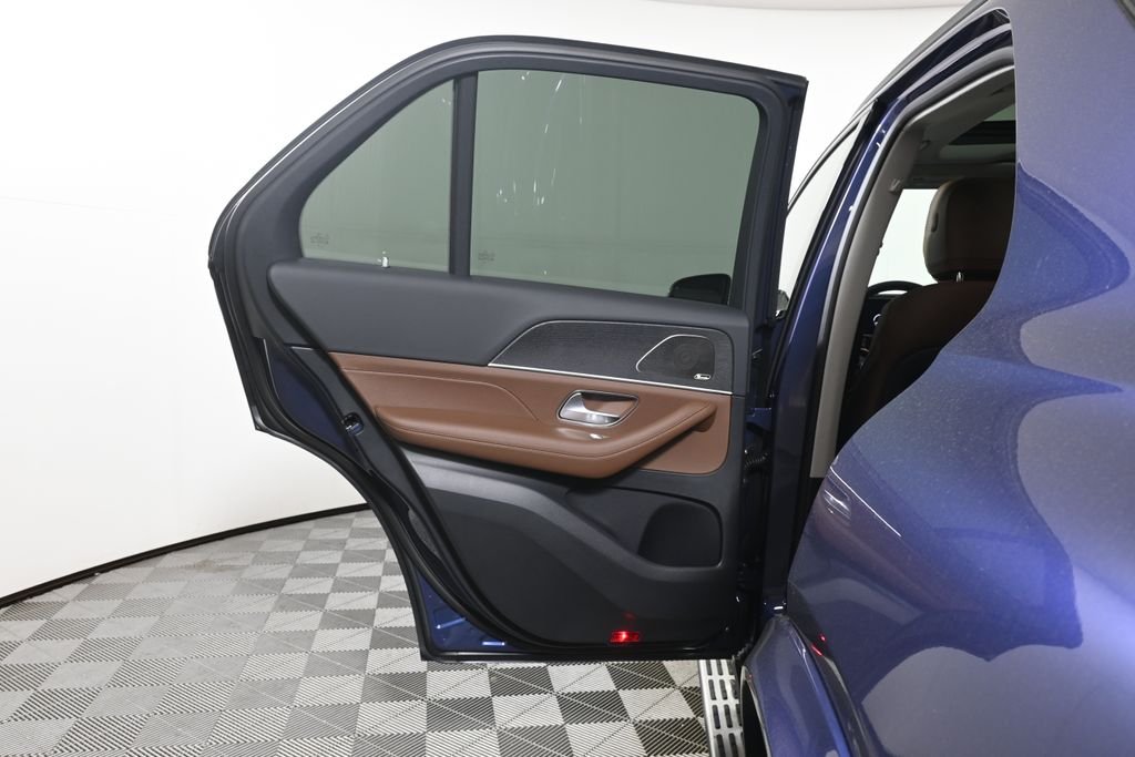 New 2026 Twilight Blue Metallic Mercedes-Benz GLE 450 image 30