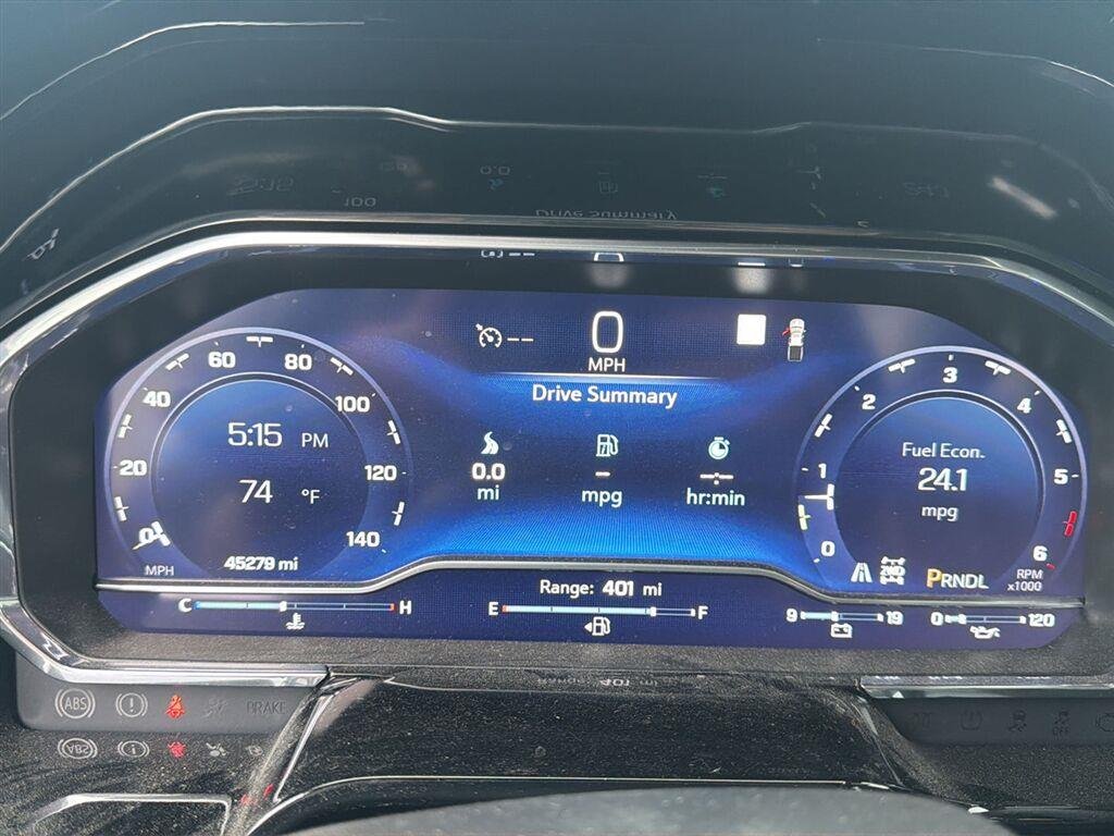 Used 2022 Glacier Blue Metallic Chevrolet LT image 12
