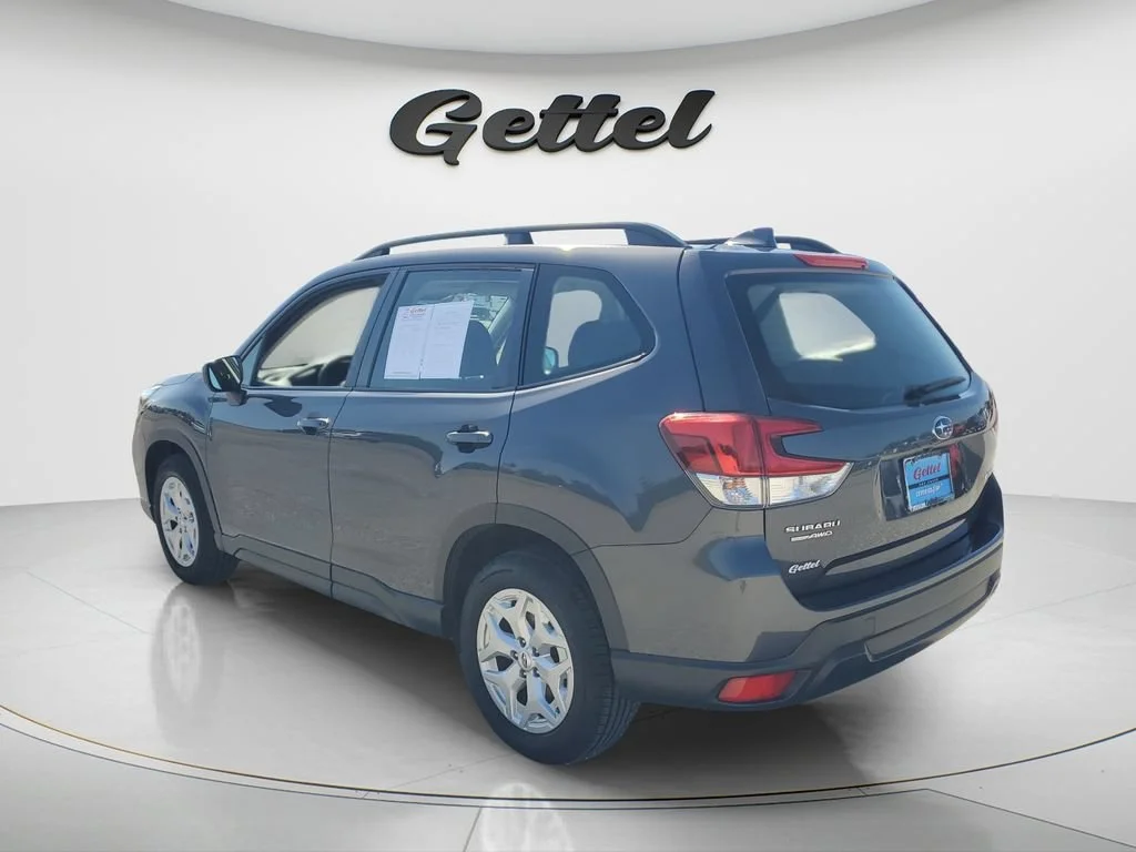 Used 2021 Gray Subaru 4DR SUV CVT image 7