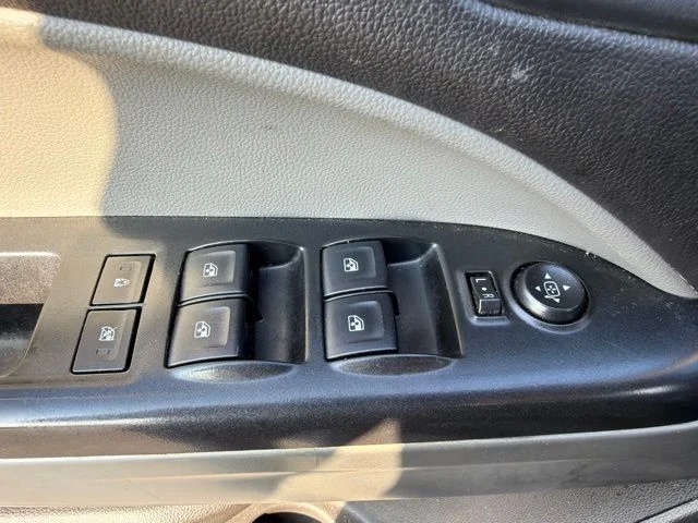 Used 2018 Black Chevrolet LT image 14