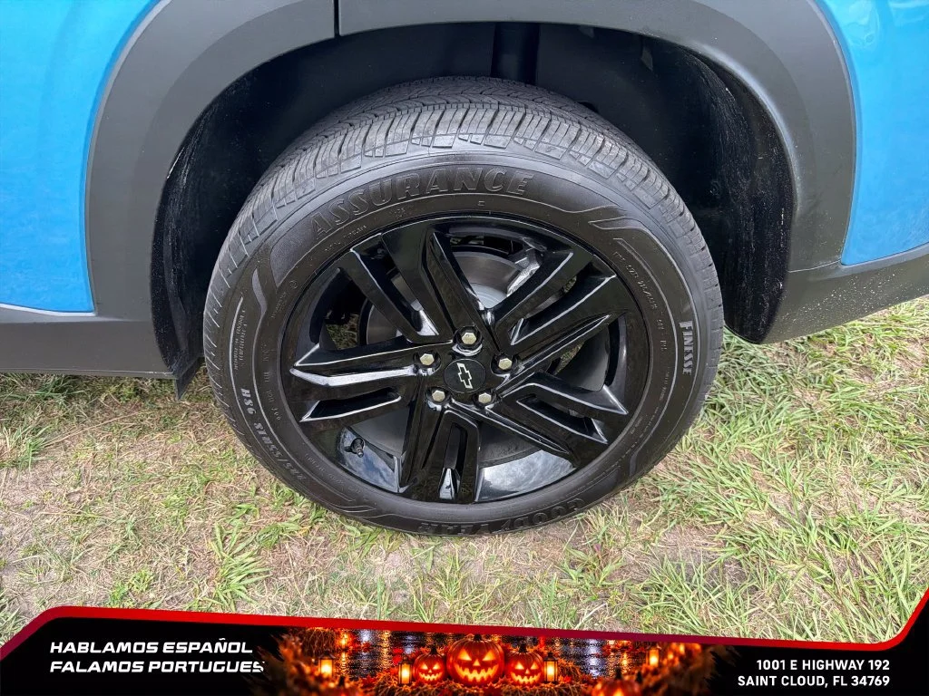 Used 2026 Marina Blue Metallic Chevrolet ACTIV image 11