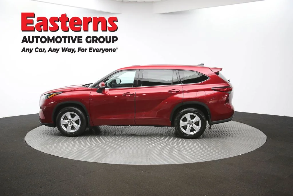 Used 2022 Red Toyota LE image 60