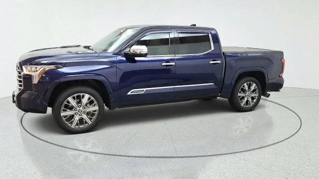 Used 2022  Toyota Capstone image 5