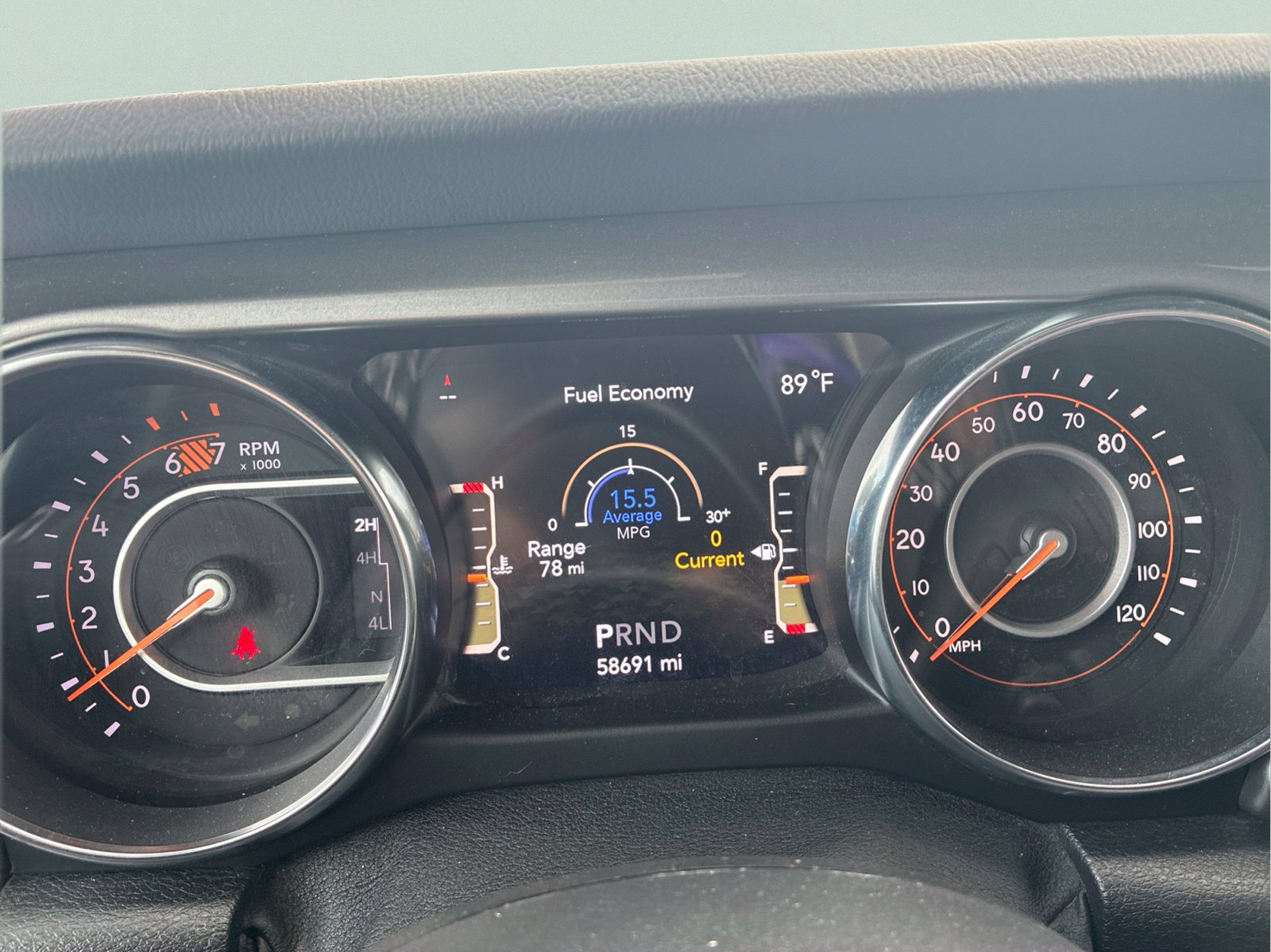 Used 2021 White Jeep Unlimited Sahara image 29