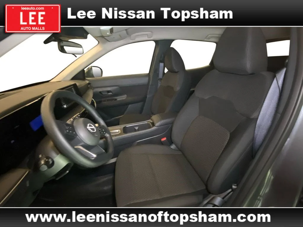 Used 2025 Gun Metallic Nissan S image 10