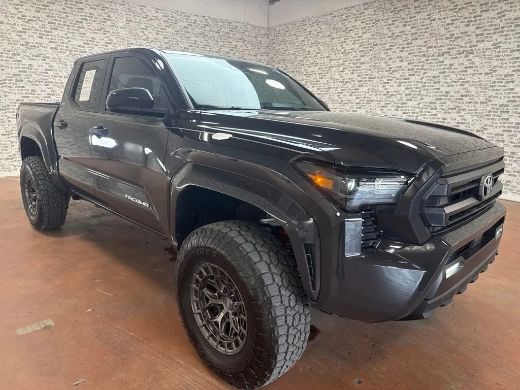 Used 2025 Underground Toyota SR5 image 1