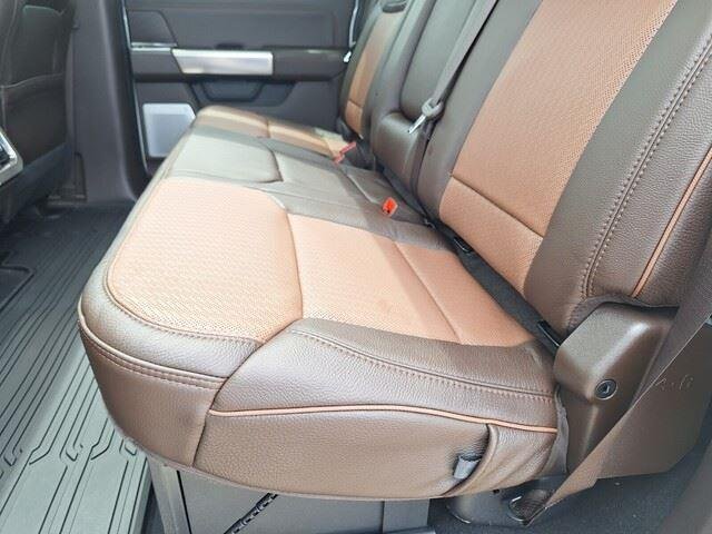 New 2026 Star White Metallic Tri-Coat FORD F-350® King Ranch® image 27