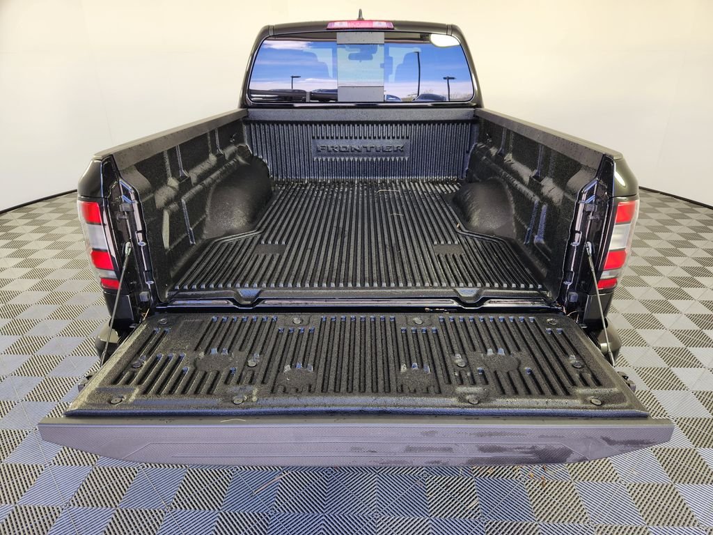 New 2026 Black Nissan PRO-4X image 15