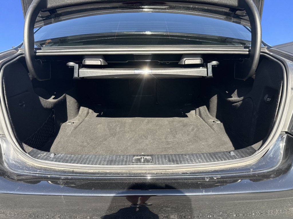 Used 2016 Black Mercedes-Benz E 350 image 29