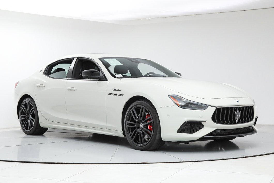 Used 2023 White Maserati Modena image 7