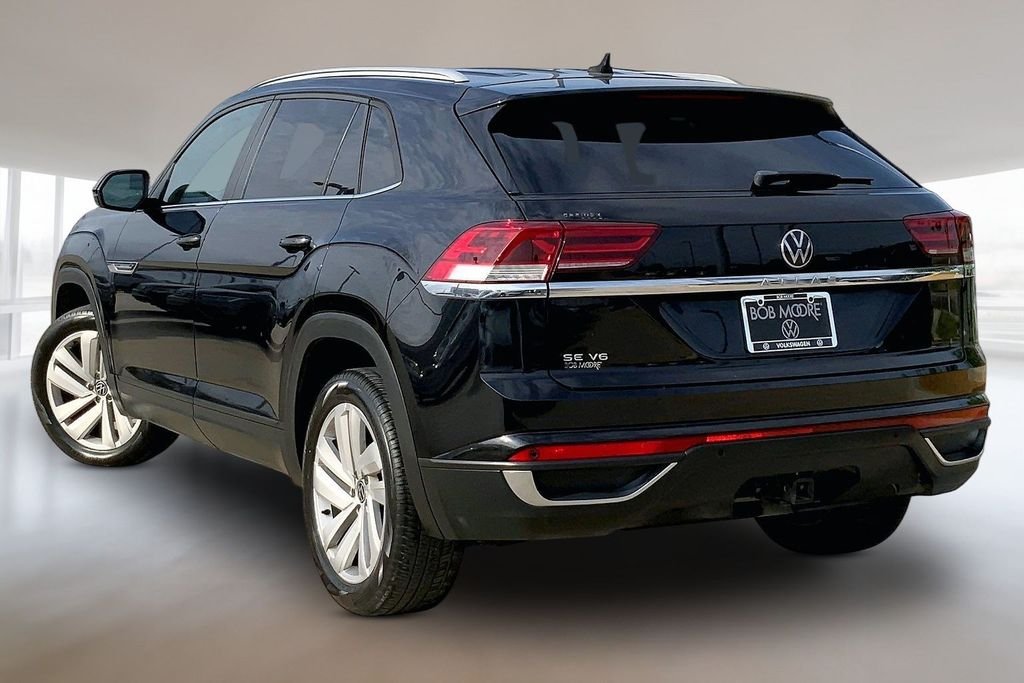 Used 2020 Black Volkswagen 3.6L V6 SE w/Technology image 13