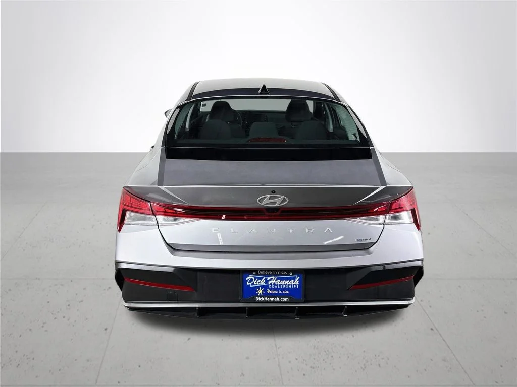 Used 2025 Fluid Metal Hyundai Blue image 7