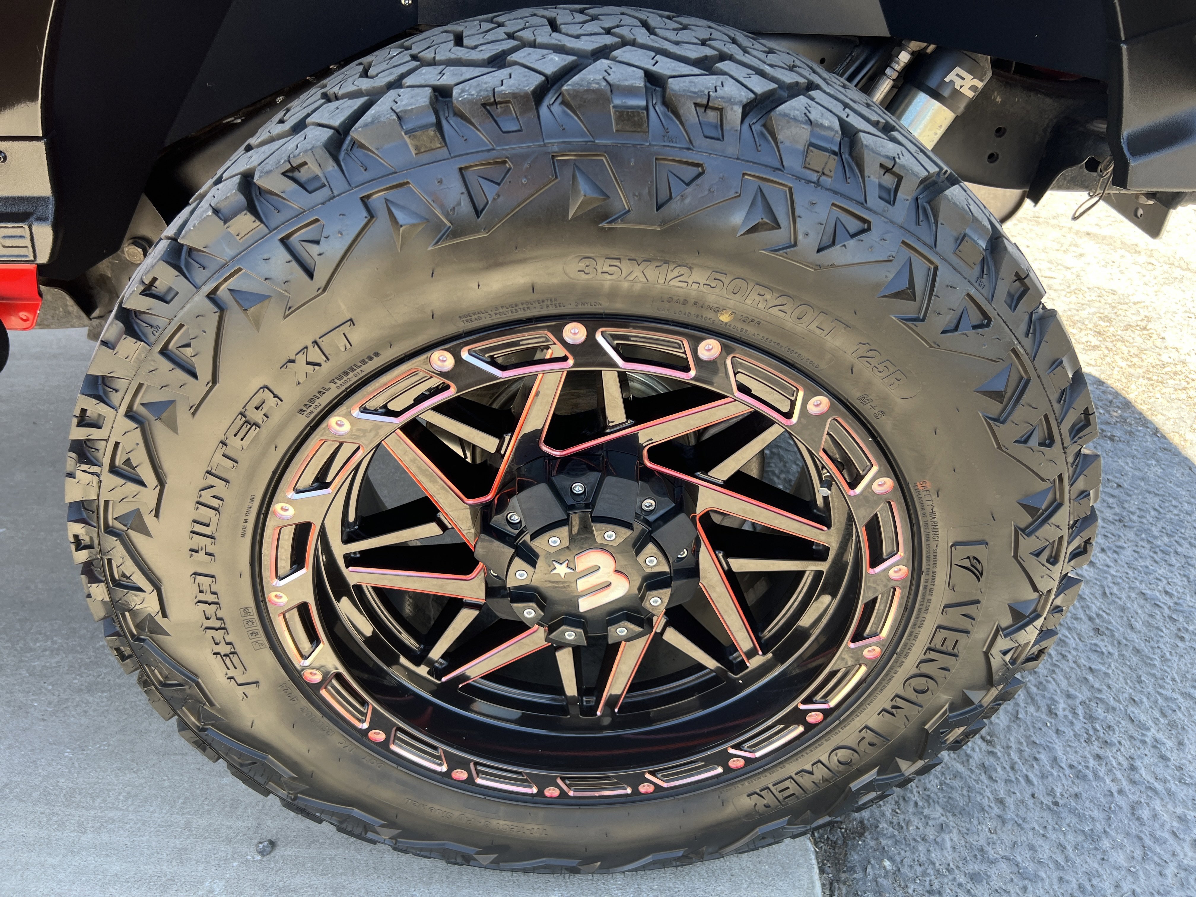 Used 2020 Red Jeep Willys image 13
