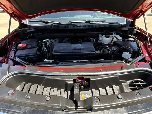 Used 2025 Radiant Red Tintcoat Chevrolet High Country image 32