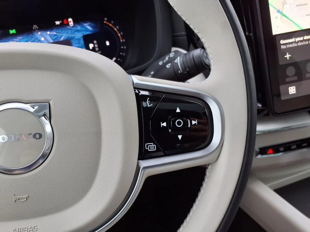 New 2026 Crystal White Volvo Ultra image 21