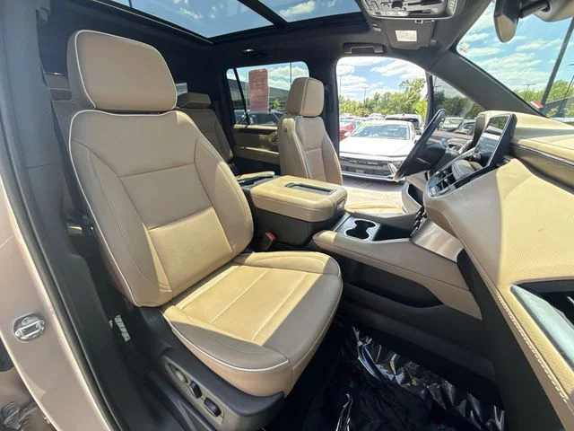 Used 2023 Beige Chevrolet Premier image 25