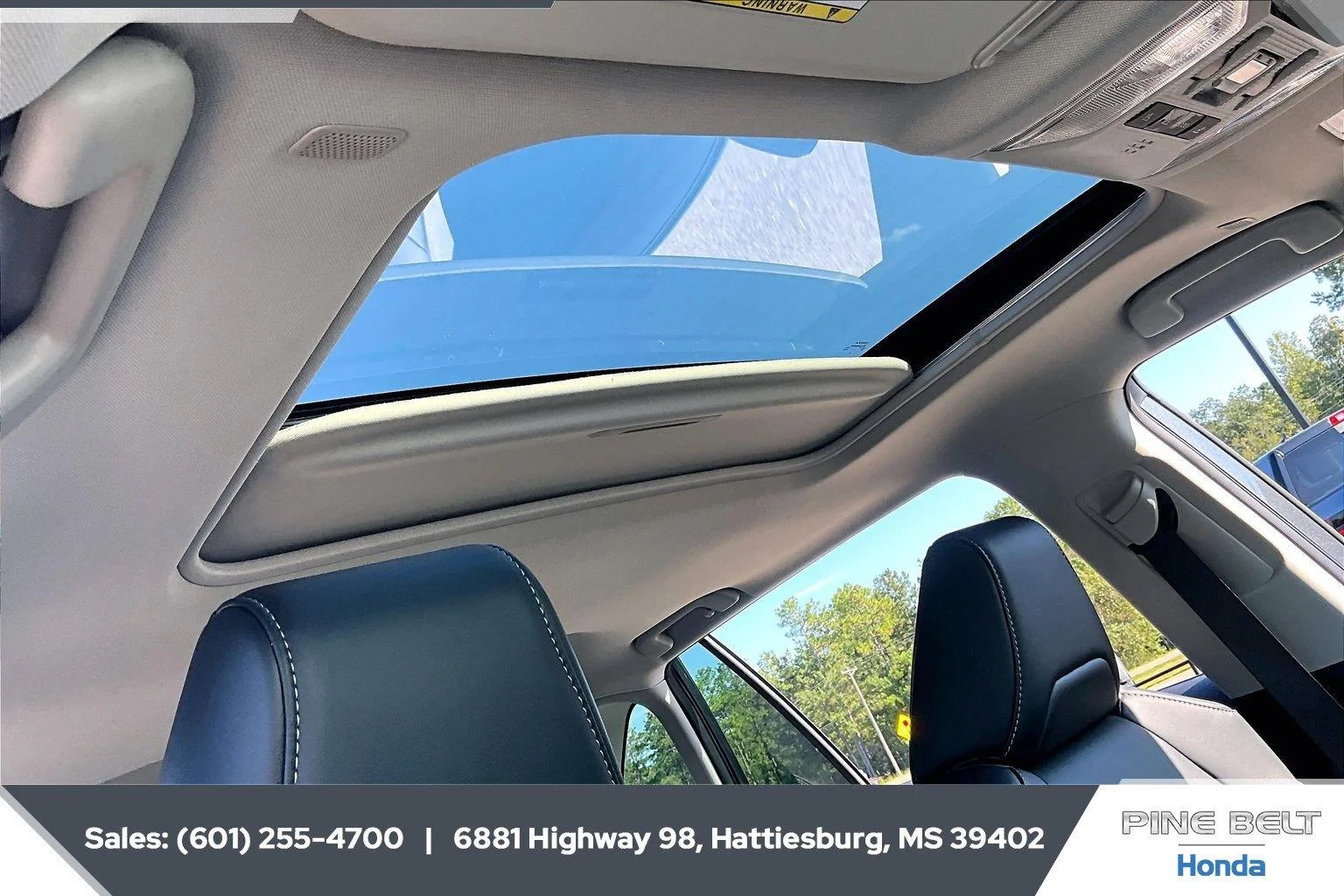 Used 2024 Magnetic Gray Metallic toyota XLE Premium image 16