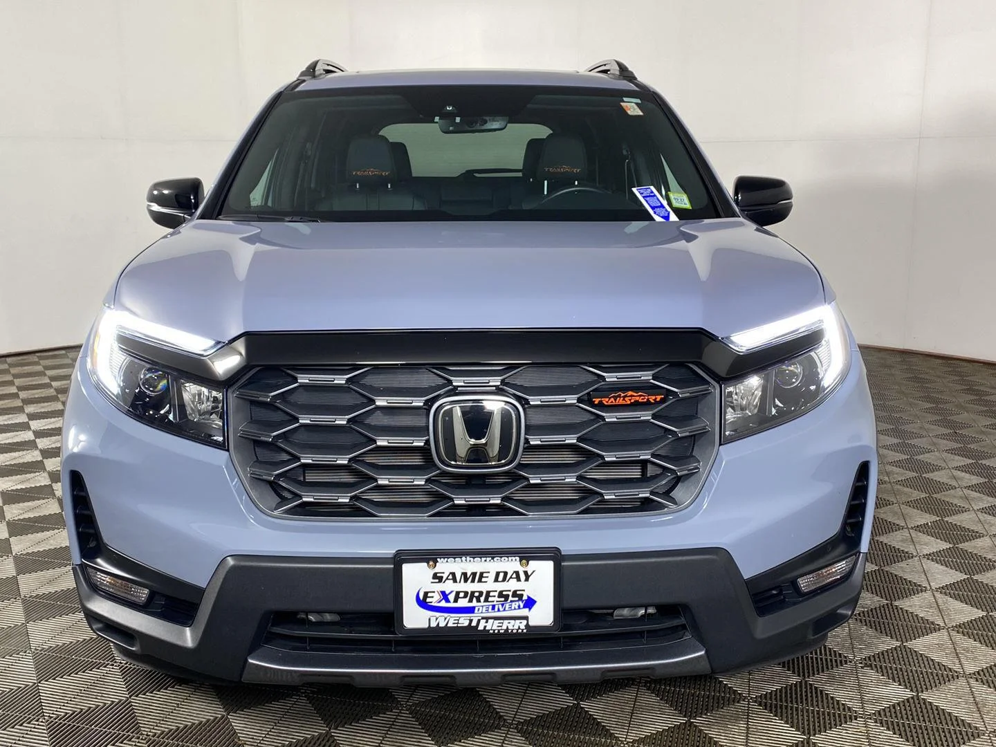 Used 2023 Sonic Gray Pearl Honda TrailSport image 30