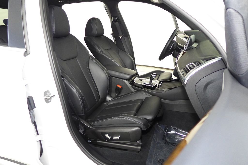 Used 2023 Mineral White Metallic BMW sDrive30i image 19