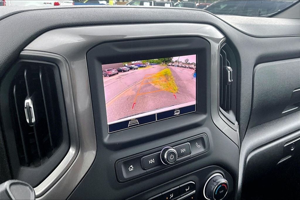 Used 2025 White Chevrolet Custom image 12